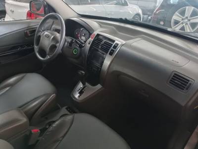 HYUNDAI TUCSON V6 4WD - Foto 4