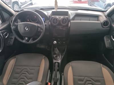 DUSTER DAKAR 1.6 - Foto 5