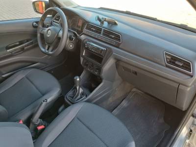 VW VOYAGE 1.6  - Foto 4