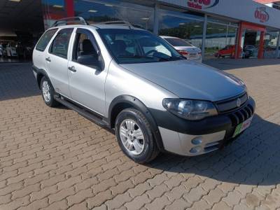 FIAT PALIO WEEKEND ADVENTURE 1.8  - Foto 1