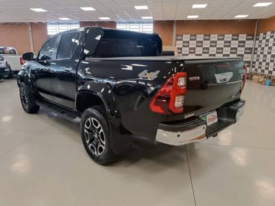 TOYOTA HILUX SRX PLUS - Foto 7