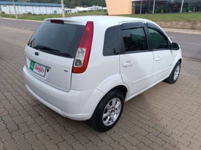 FORD FIESTA 1.6 - Foto 7