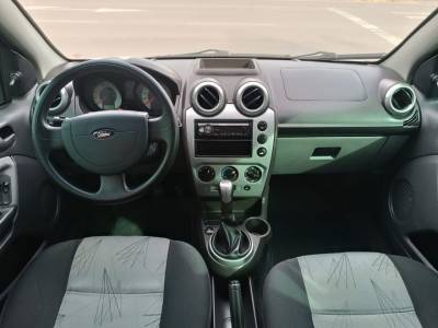 FORD FIESTA 1.6 - Foto 5