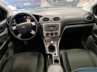 FORD FOCUS SEDAN 1.6 - Foto 5