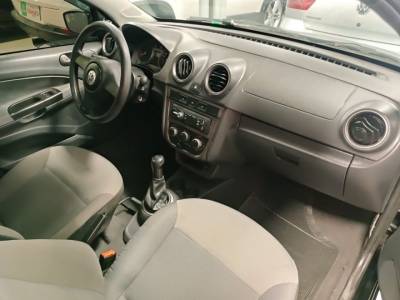 VW VOYAGE 1.0 - Foto 4