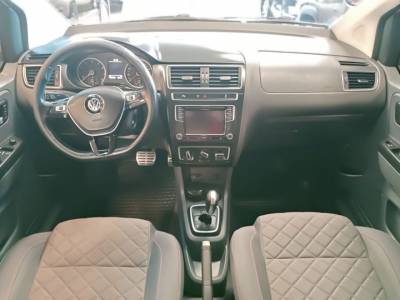 VW FOX HIGHLINE 1.6 AUTOMATICO - Foto 5