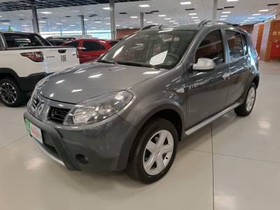 RENAULT SANDERO STEPWAY 1.6 - Foto 1