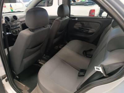 VW VOYAGE 1.6 COMFORTLINE - Foto 6