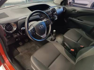 TOYOTA ETIOS XS 1.5 - Foto 3