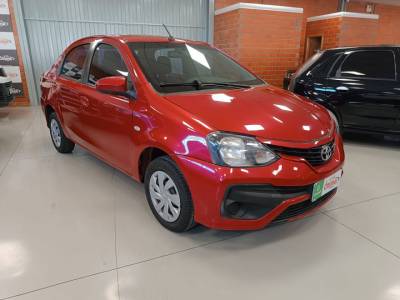 TOYOTA ETIOS XS 1.5 - Foto 1