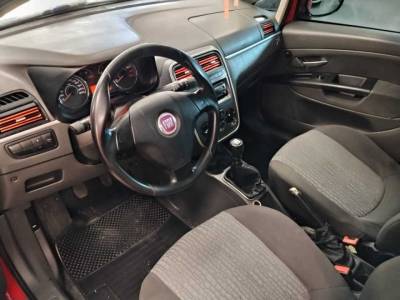 FIAT PUNTO ESSENCE 1.6 - Foto 3
