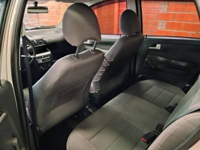 VW CROSFOX 1.6 - Foto 6
