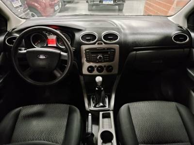 FORD FOCUS 1.6 HB - Foto 5