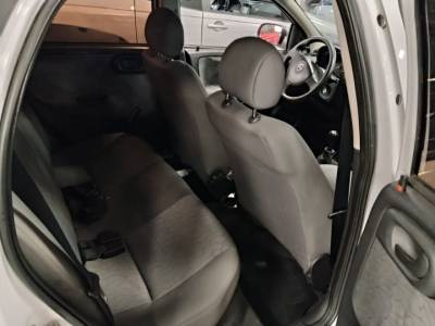 GM CORSA HB 1.0 - Foto 7