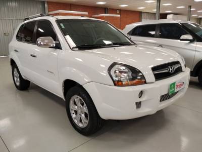 HYUNDAI TUCSON GLS 2.0 - Foto 1