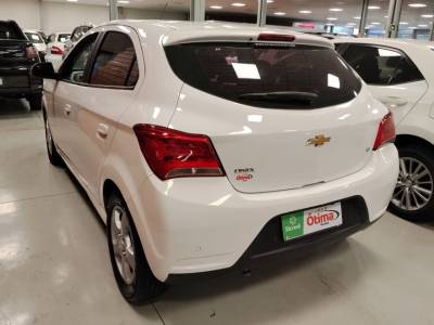 GM ONIX LT 1.0 - Foto 8