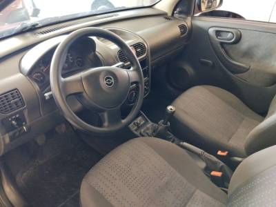 GM CORSA SEDAN MAXX 1.4 - Foto 3
