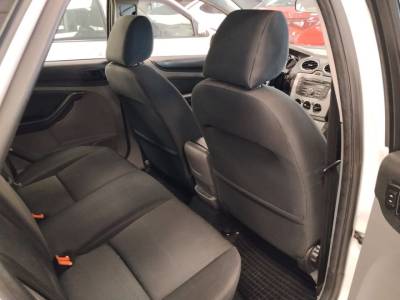 FORD FOCUS 1.6 - Foto 6