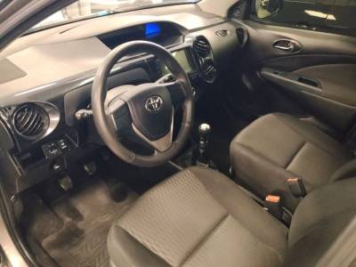 TOYOTA ETIOS 1.5X - Foto 3