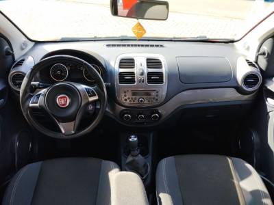 FIAT GRANSIENA ESSENCE 1.6 - Foto 5