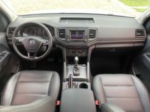 VW AMAROK TRENDLINE DIESEL 2018 AT - Foto 4